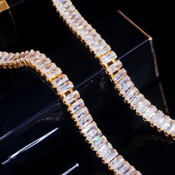 Lab Diamond Tennis Necklace The Larynah - Picture 10 of 14